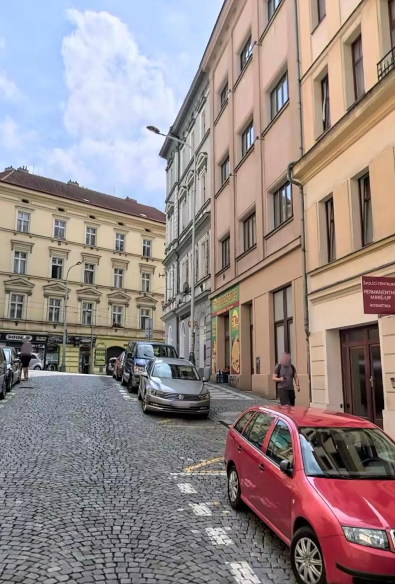 Apartment Cimburkova Praga Zewnętrze zdjęcie