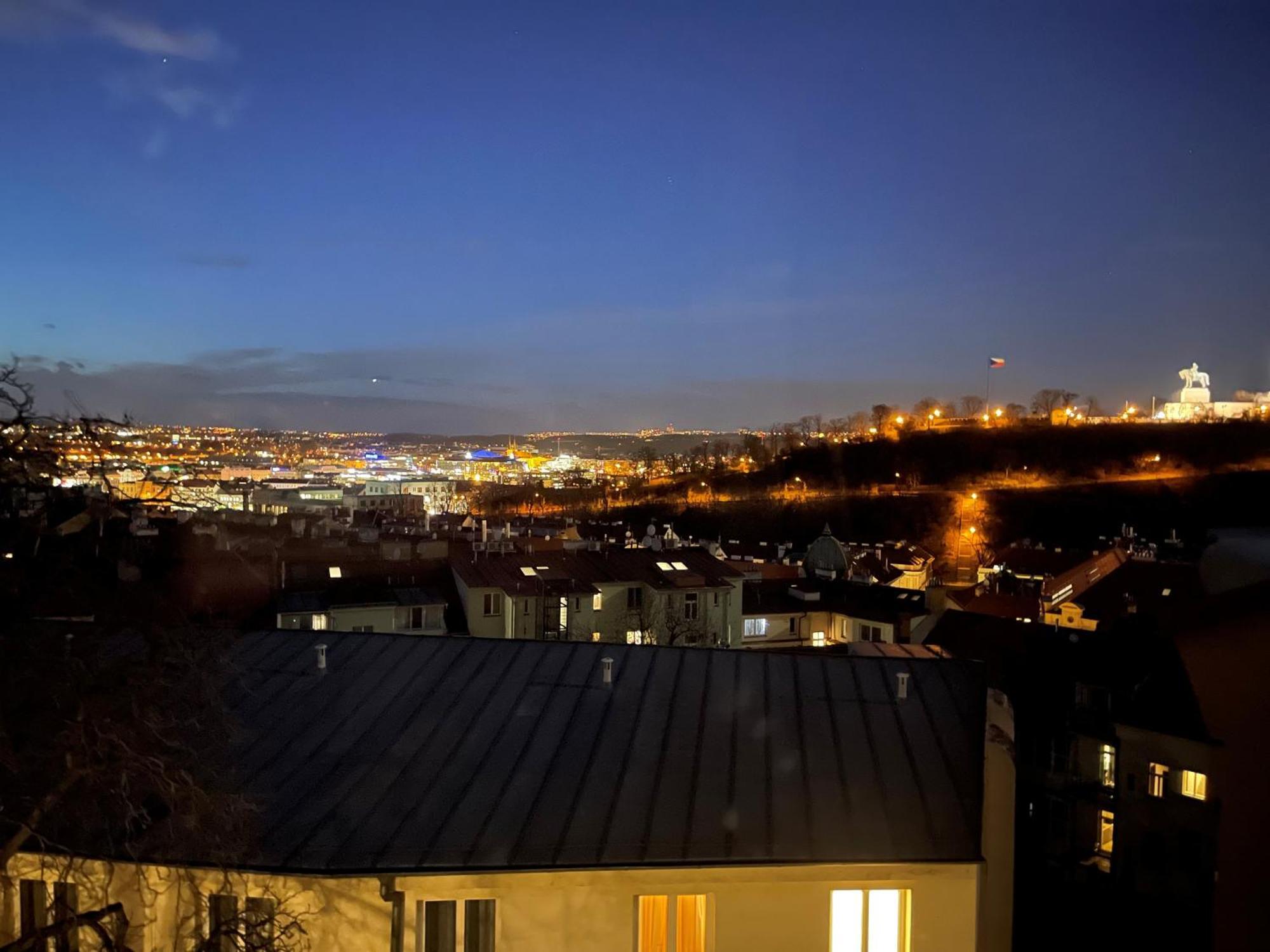 Apartment Cimburkova Praga Zewnętrze zdjęcie